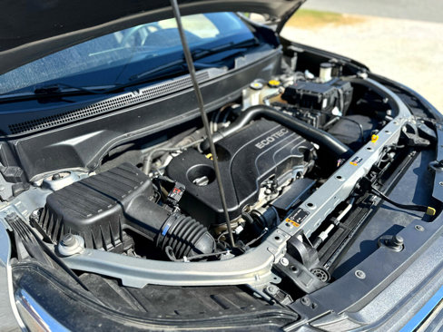 Used 2018 Chevrolet Equinox LT image 15