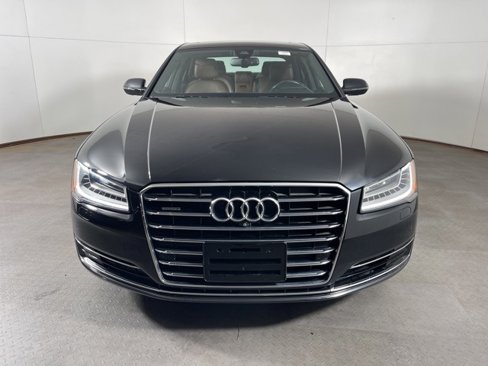 Used 2015 Audi A8 4.0T w/ Premium Package image 2
