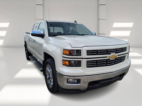 Used 2015 Chevrolet Silverado 1500 LT w/ Custom Sport Edition image 3