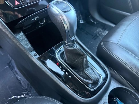 Used 2020 Buick Encore Essence image 17