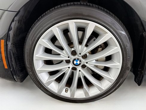 Used 2021 BMW 530i image 29