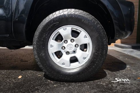 Used 2010 Toyota Tacoma 4x4 Double Cab image 36