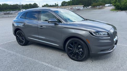 Certified 2023 Lincoln Nautilus Reserve w/ Monochromatic Package image 13