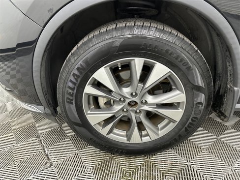 Used 2015 Nissan Murano SV w/ Premium Package image 12