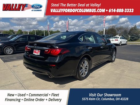 Used 2016 INFINITI Q70 3.7 w/ Technology Package image 6