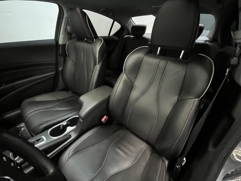 Certified 2020 Acura ILX w/ Premium Package image 11