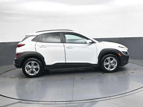 Used 2023 Hyundai Kona SEL image 3