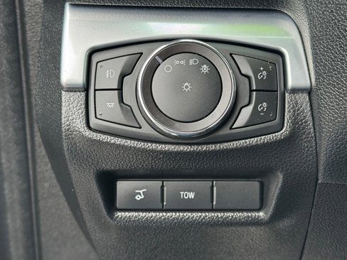 Used 2018 Ford Explorer Sport w/ Equipment Group 401A image 15