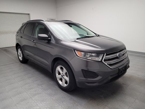 Used 2017 Ford Edge SE image 13