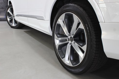 Used 2022 Audi Q7 3.0T Premium Plus w/ Premium Plus Package image 17