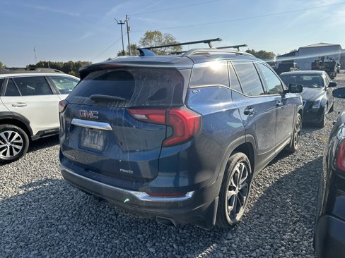 Used 2019 GMC Terrain SLT w/ Preferred Package image 2
