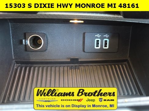 Used 2016 Ford F150 XLT w/ Equipment Group 302A Luxury image 26