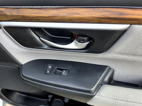 Used 2017 Honda CR-V EX image 42