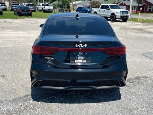 Used 2024 Kia Forte LXS image 4