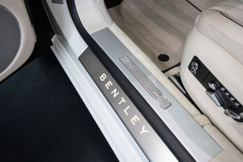 Used 2021 Bentley Flying Spur W12 image 36