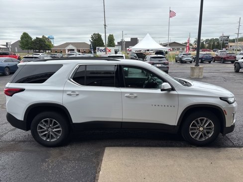 Used 2022 Chevrolet Traverse LT image 5
