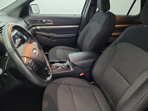 Used 2019 Ford Explorer XLT w/ Equipment Group 201A image 17