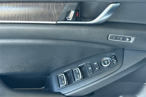 Used 2022 Honda Accord EX-L image 13