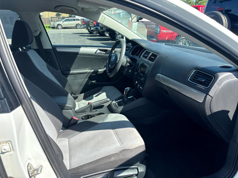 Used 2018 Volkswagen Jetta S image 16