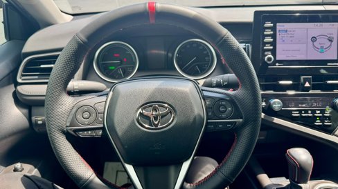 Used 2022 Toyota Camry LE image 26