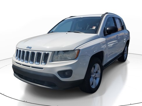 Used 2011 Jeep Compass 2WD image 3