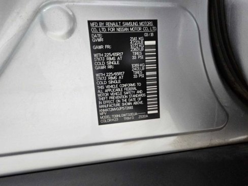 Used 2018 Nissan Rogue SV image 34