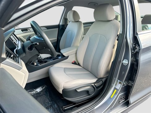 Used 2019 Hyundai Sonata SE image 19