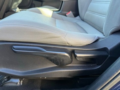 Used 2020 Honda CR-V LX image 23