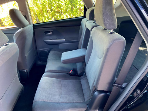 Used 2014 Toyota Prius V Three image 36