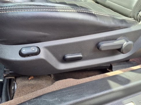 Used 2013 Ford Mustang GT Premium w/ Security Pkg image 6