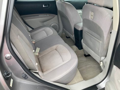 Used 2008 Nissan Rogue SL w/ Moonroof Pkg image 13