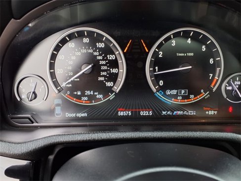 Used 2018 BMW X4 M40i image 13