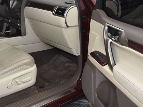 Used 2016 Lexus GX 460 image 20