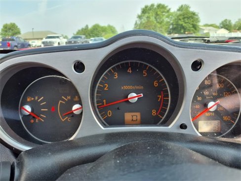 Used 2006 Nissan 350Z Touring image 23