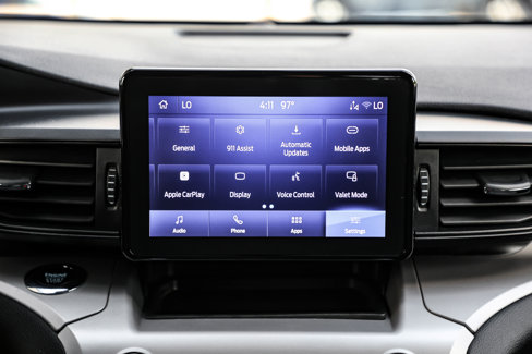 Used 2023 Ford Explorer XLT image 40