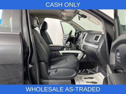Used 2018 Nissan Titan PRO-4X w/ Pro-4x Utility Package image 34