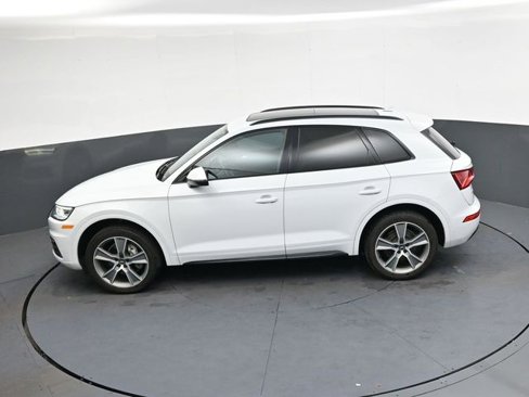 Used 2019 Audi Q5 2.0T Premium Plus w/ Premium Plus Package image 26