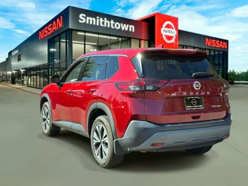 Used 2021 Nissan Rogue SV image 6
