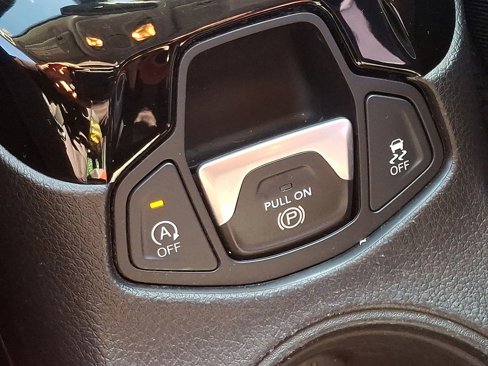 Used 2019 Jeep Compass Altitude image 26