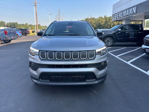 Used 2022 Jeep Compass Latitude w/ Sun and Sound Group image 12