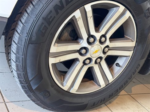 Used 2017 Chevrolet Traverse LT image 15