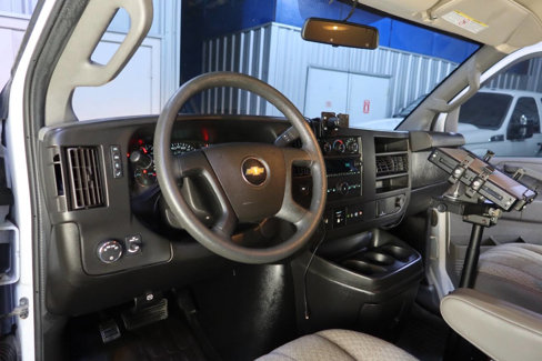 Used 2020 Chevrolet Express 2500 image 20