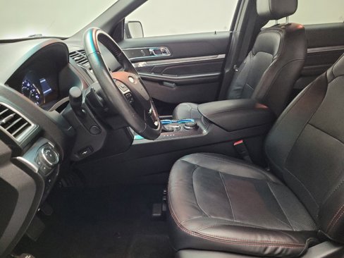 Used 2017 Ford Explorer Sport w/ Equipment Group 401A image 17