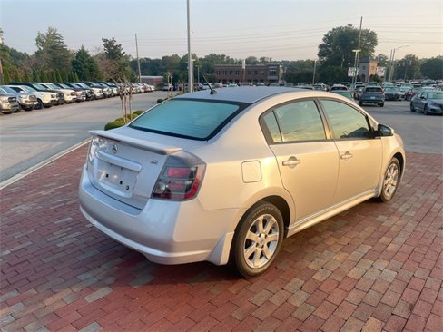 Used 2011 Nissan Sentra 2.0 SR image 5