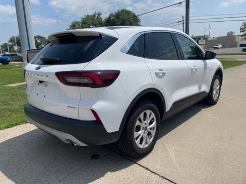 Used 2023 Ford Escape Active image 13