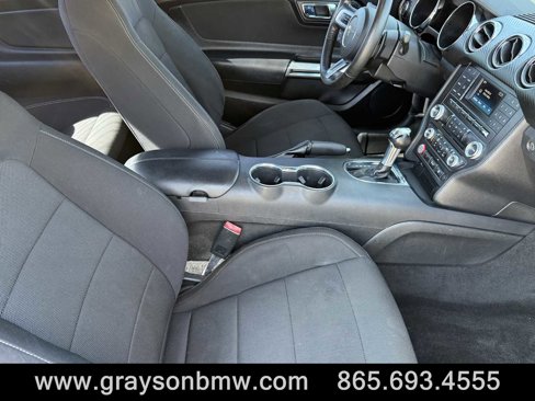 Used 2017 Ford Mustang Coupe image 14