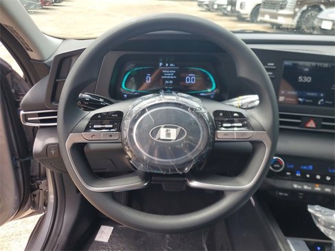 New 2025 Hyundai Elantra Blue image 19