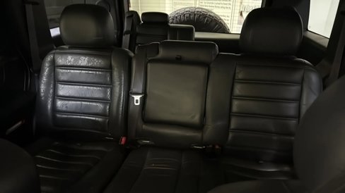 Used 2005 HUMMER H2 w/ Preferred Equipment Group image 22
