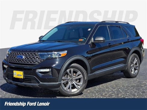 Used 2021 Ford Explorer XLT w/ Equipment Group 202A image 1