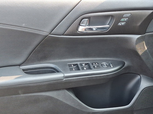 Used 2013 Honda Accord Touring image 11